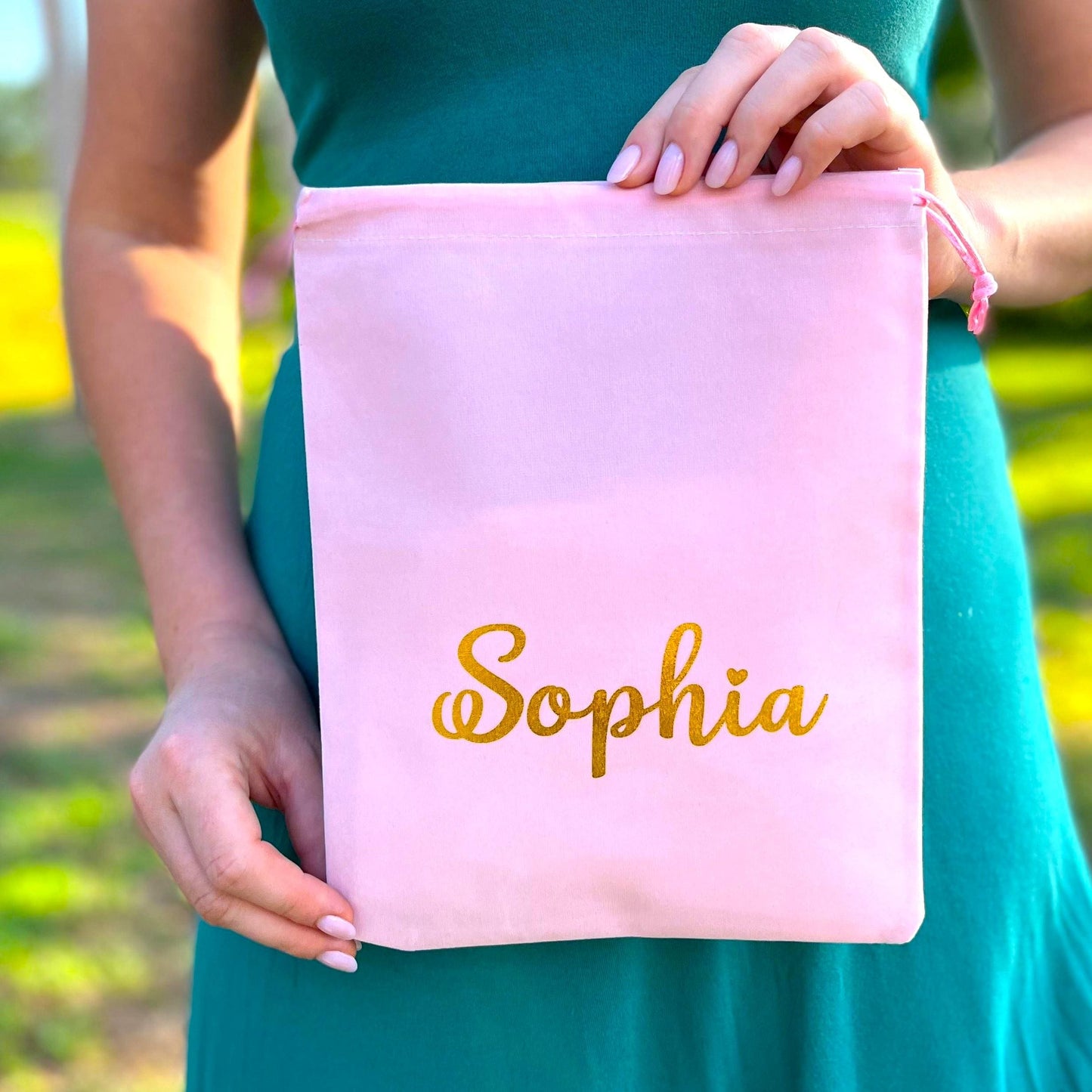 Personalized Velvet Drawstring Bag: Custom Name Bridesmaid Favor, 8x10 inches