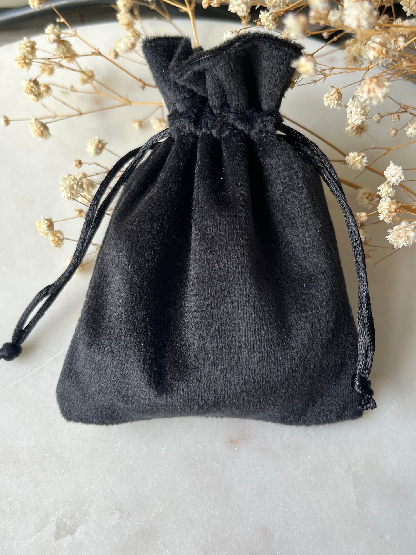 50 pcs 4x5 in Luxury Velvet Jewelry Bags: Personalized Drawstring Pouch