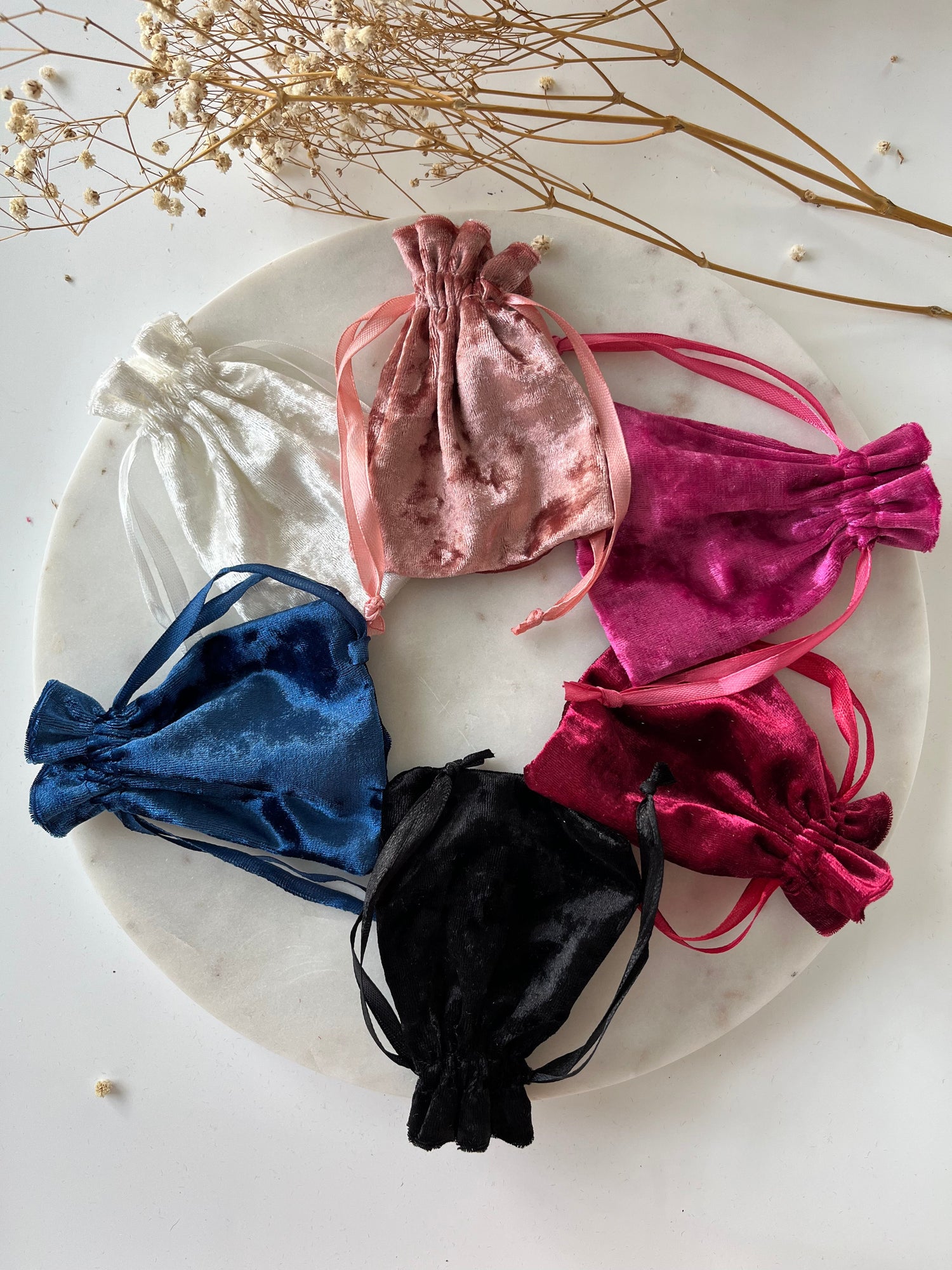 Snow Velvet Drawstring Bags 4x5