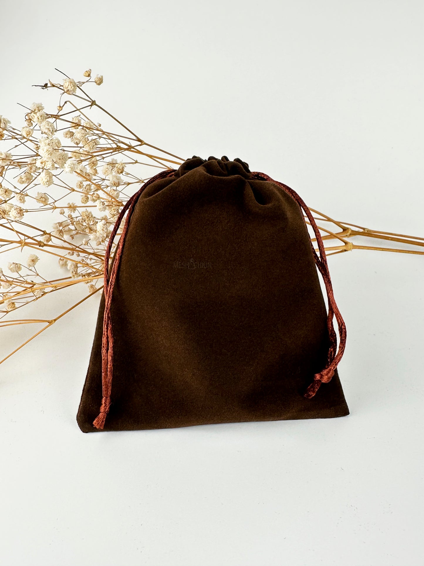 50 pcs 4x5 in Brown Velvet Custom Text Jewelry Bags: Personalized Drawstring Pouch