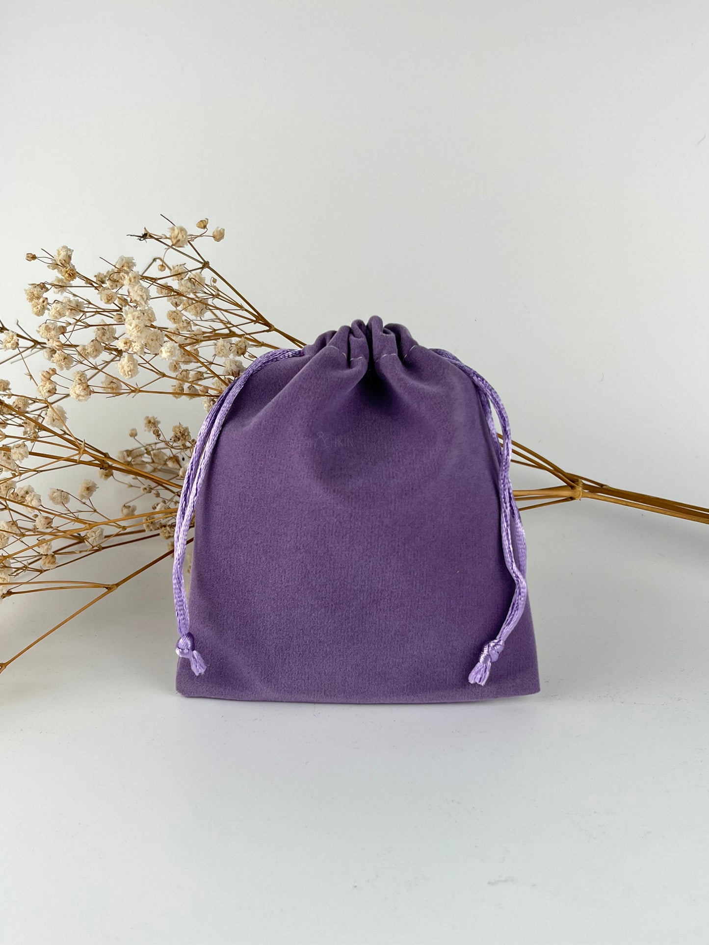50 pcs 4x5 in Lavender Velvet Custom Text Jewelry Bags: Personalized Drawstring Pouch